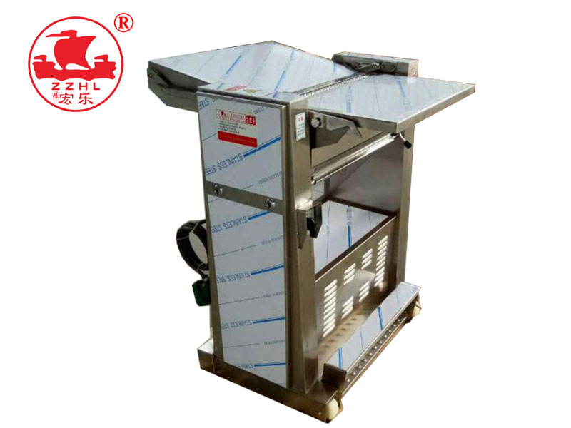 Pork peeling machine