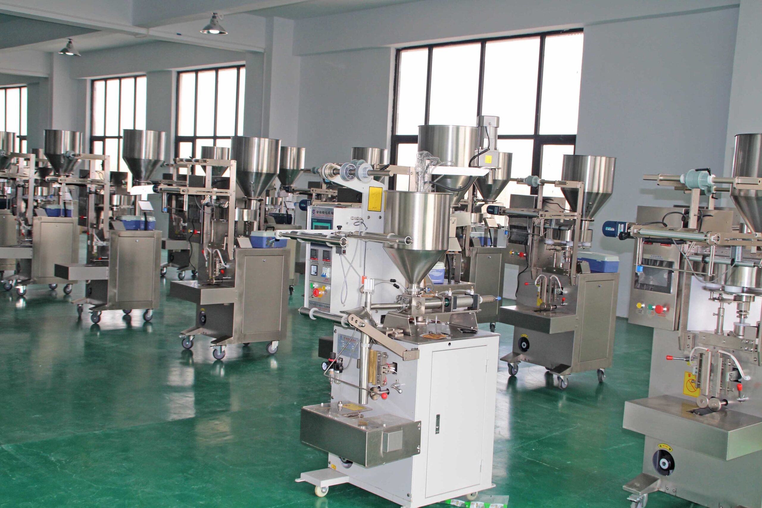 vertical liquid filling packing machine