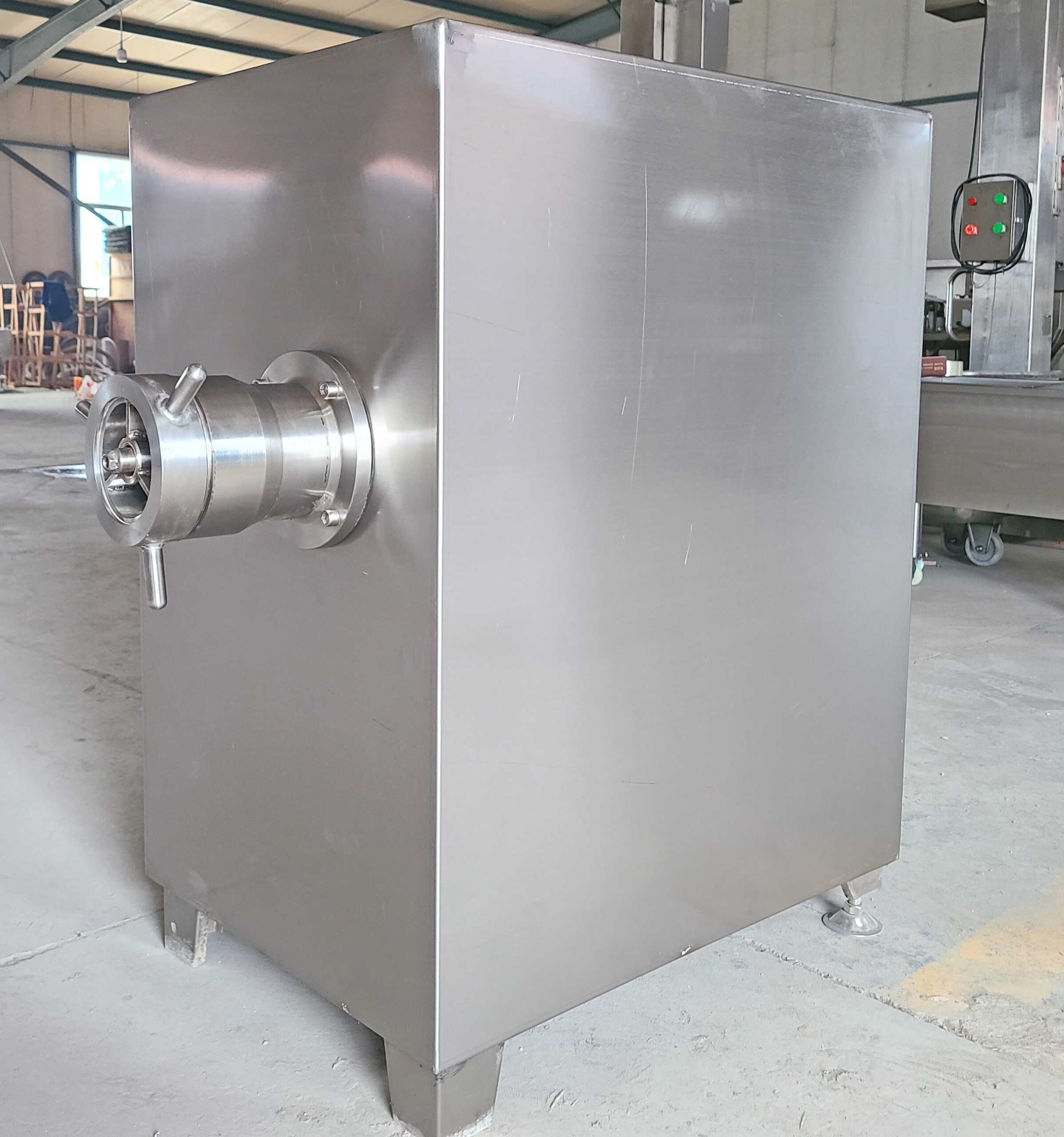 commercial meat grinding machine